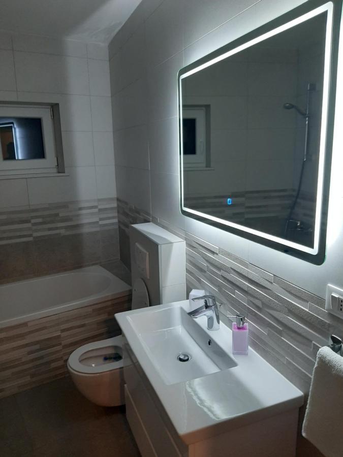 Penthaus Apartment N&M Baška Voda Kültér fotó
