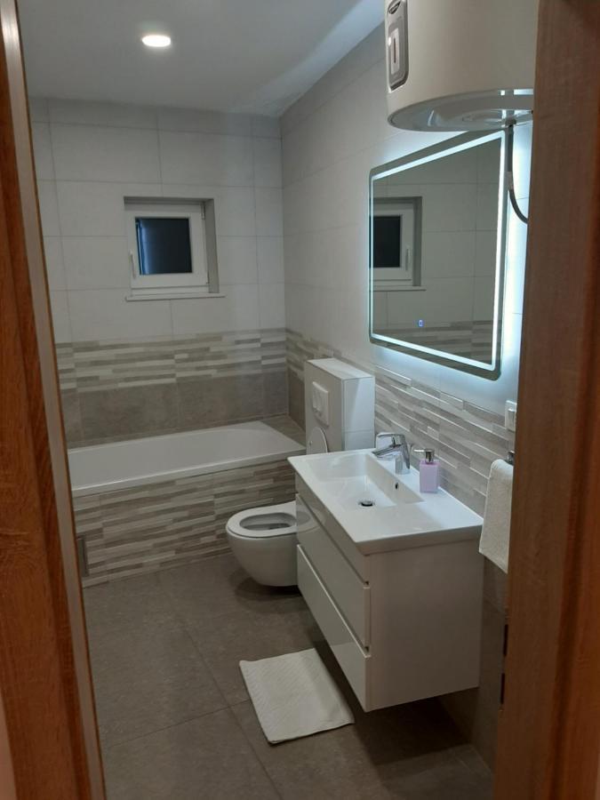 Penthaus Apartment N&M Baška Voda Kültér fotó